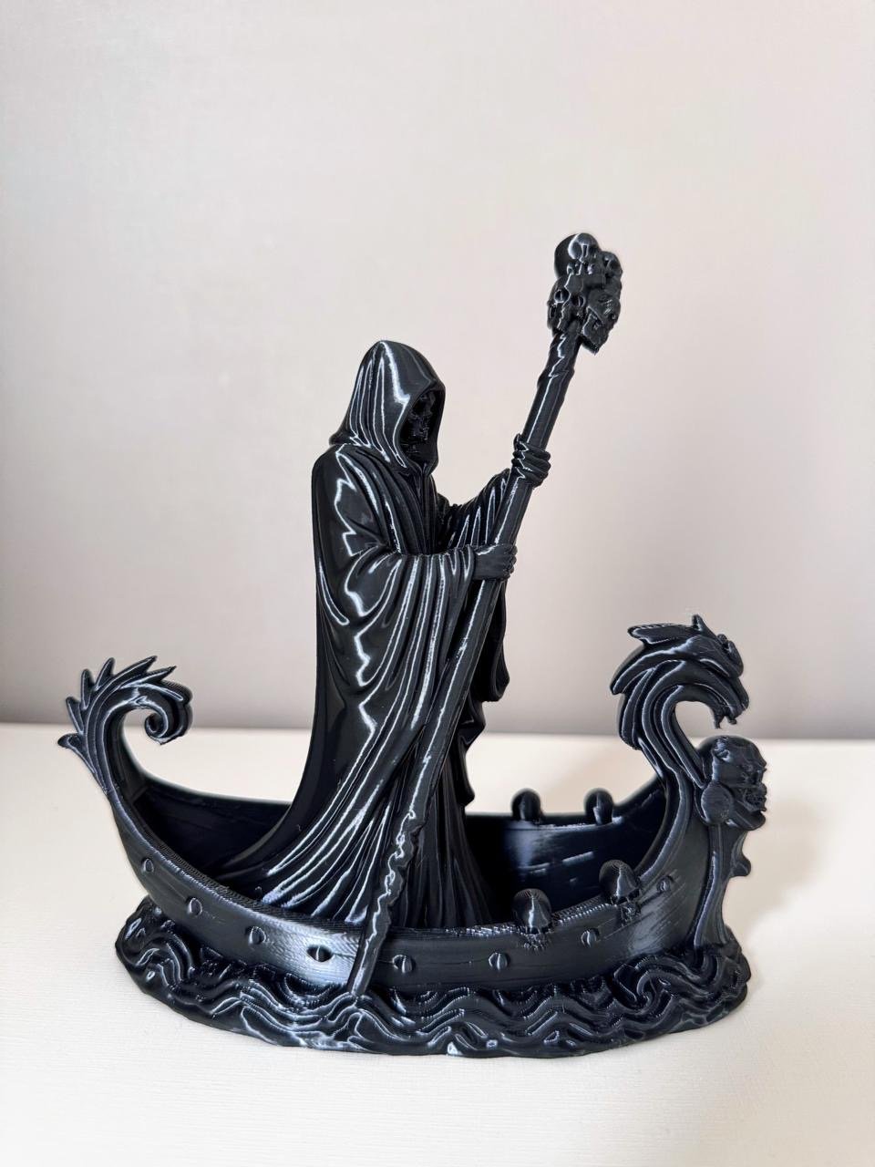 BARQUEIRO (CARONTE)